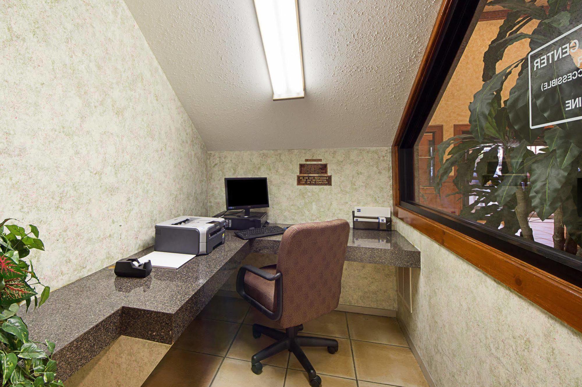 Comfort Inn Near Medical Center Mission Bagian luar foto
