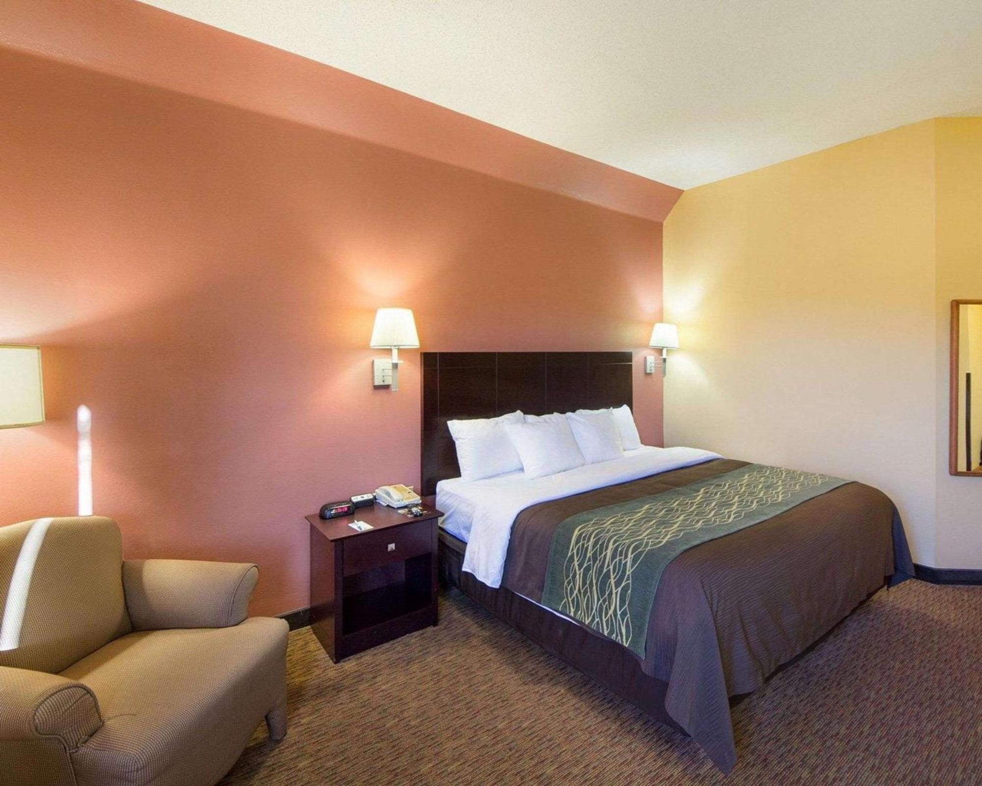 Comfort Inn Near Medical Center Mission Bagian luar foto