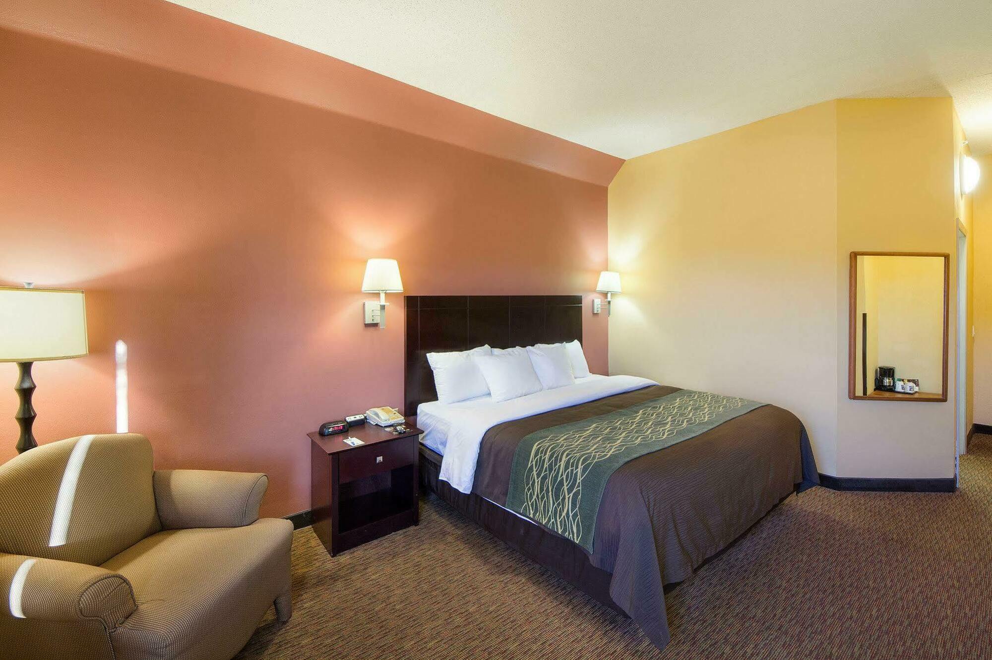 Comfort Inn Near Medical Center Mission Bagian luar foto
